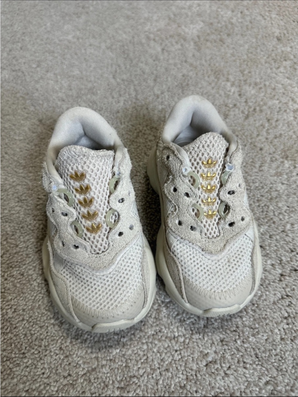 Toddler/Baby Adidas Ozweego Shoes - Picture 2 of 8